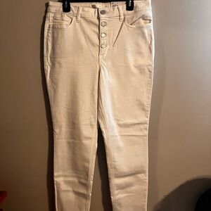 White High-Rise Skinny Jeans